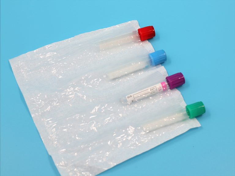 Absorbent paper inside the sample transport bag